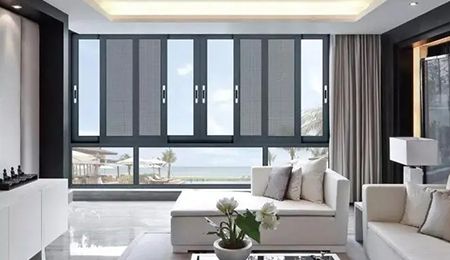 广东皇铝门窗向您介绍：推拉窗与平开窗的特点比较